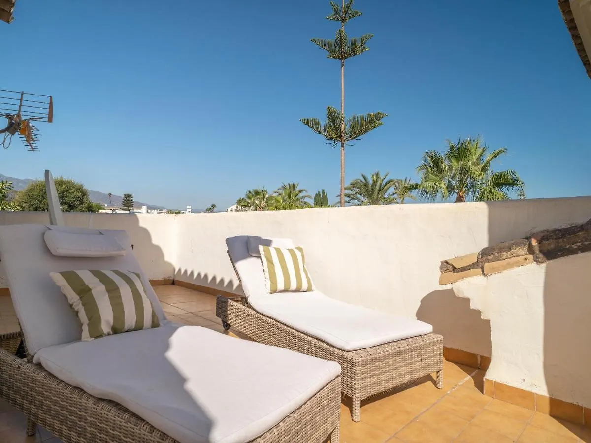 Sanders Beach - Stunning Villa Near Puerto Banus Marbella Spain