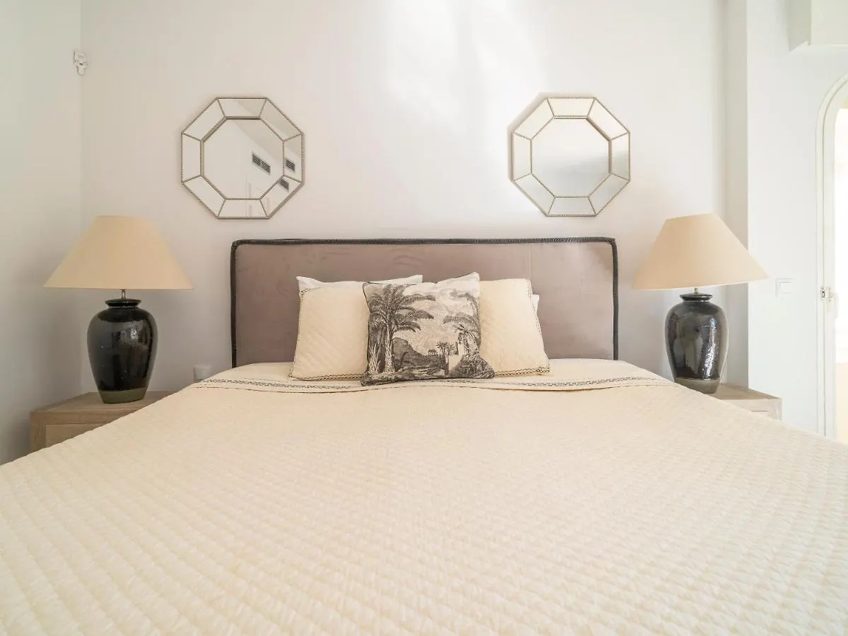 Sanders Beach - Stunning Villa Near Puerto Banus Marbella