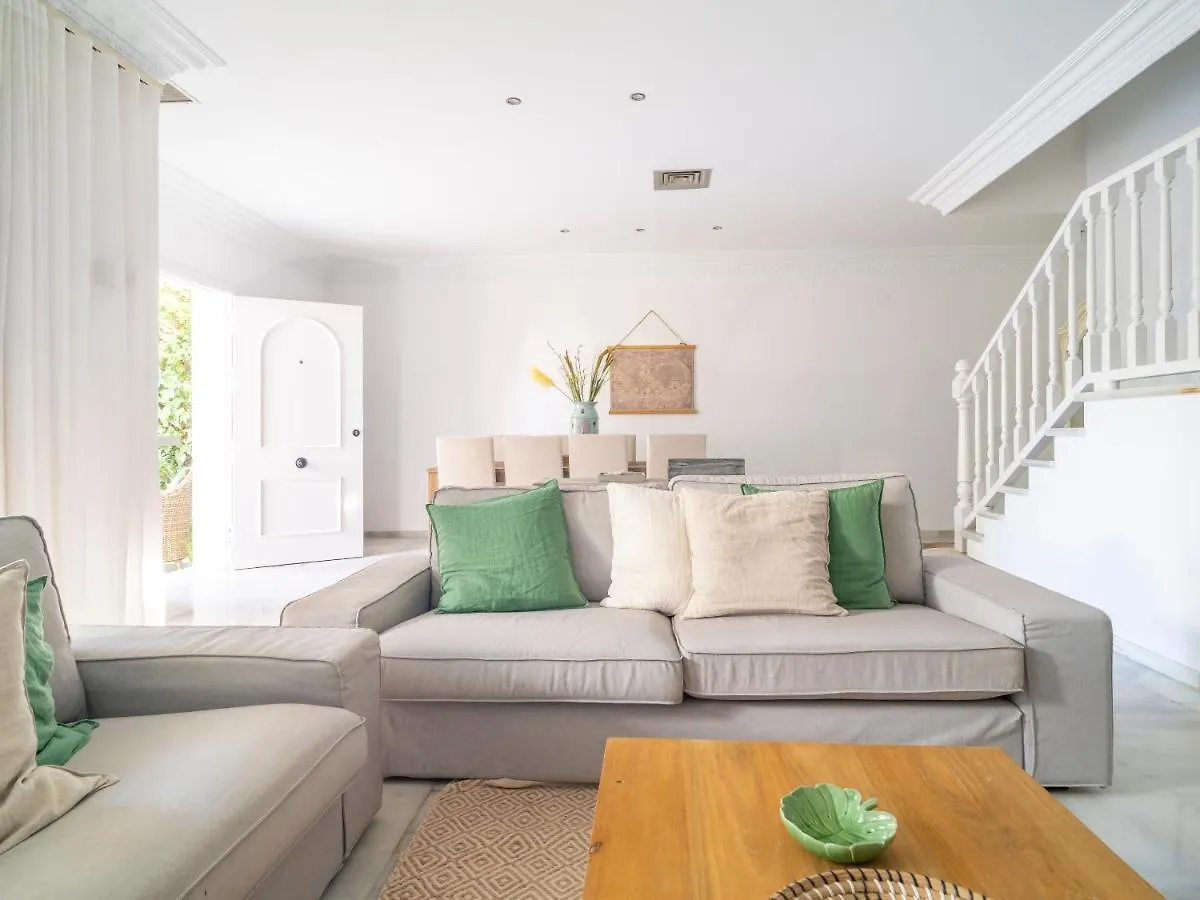 Sanders Beach - Stunning Villa Near Puerto Banus Marbella