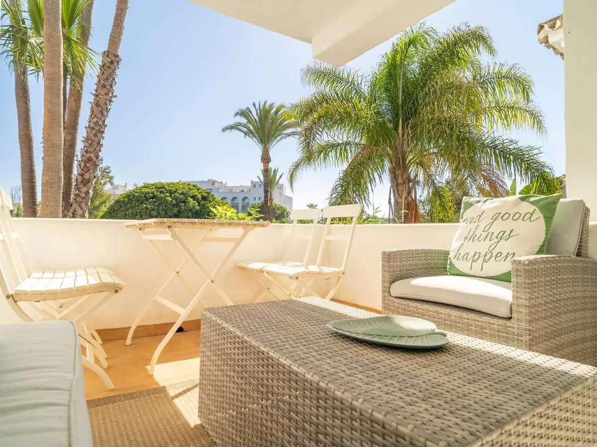 Sanders Beach - Stunning Villa Near Puerto Banus Marbella